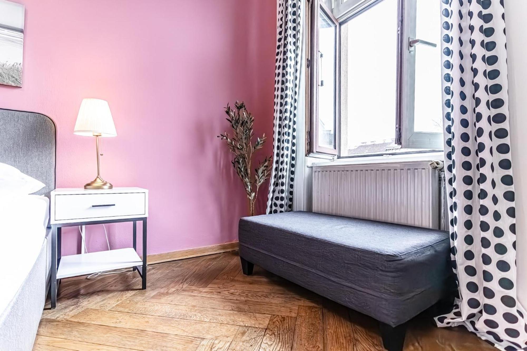 Lovely 1Br Apt. Near Akh Hospital Viena Exterior foto